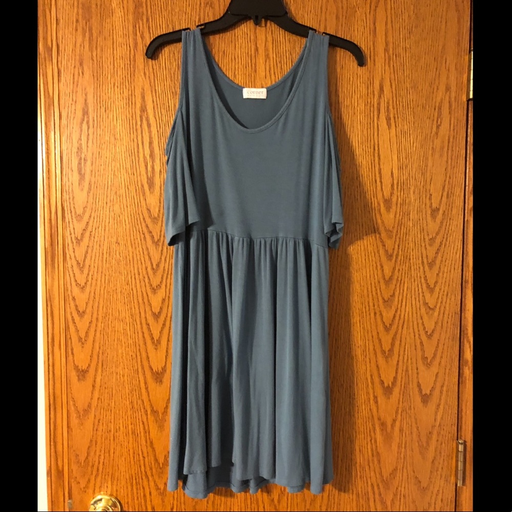 Cold shoulder boutique dress